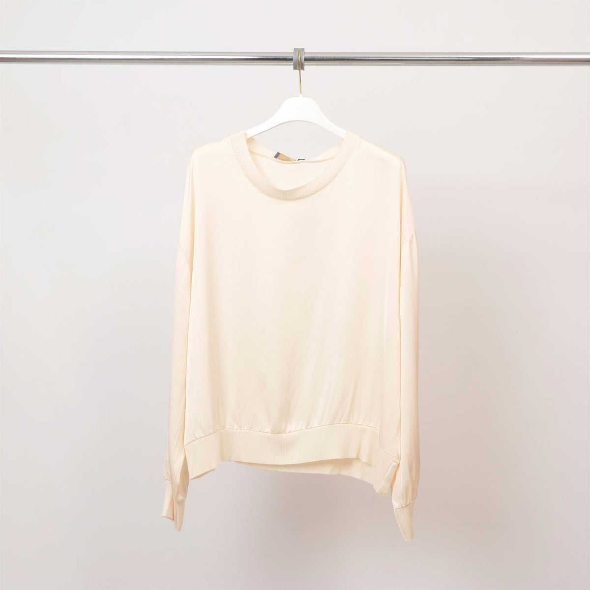 Round neck viscose blouse – ribbed edges – db13993vs