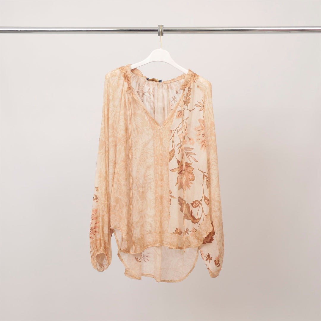 Printed blouse with tie collar and ruffles – BCR01796-3 