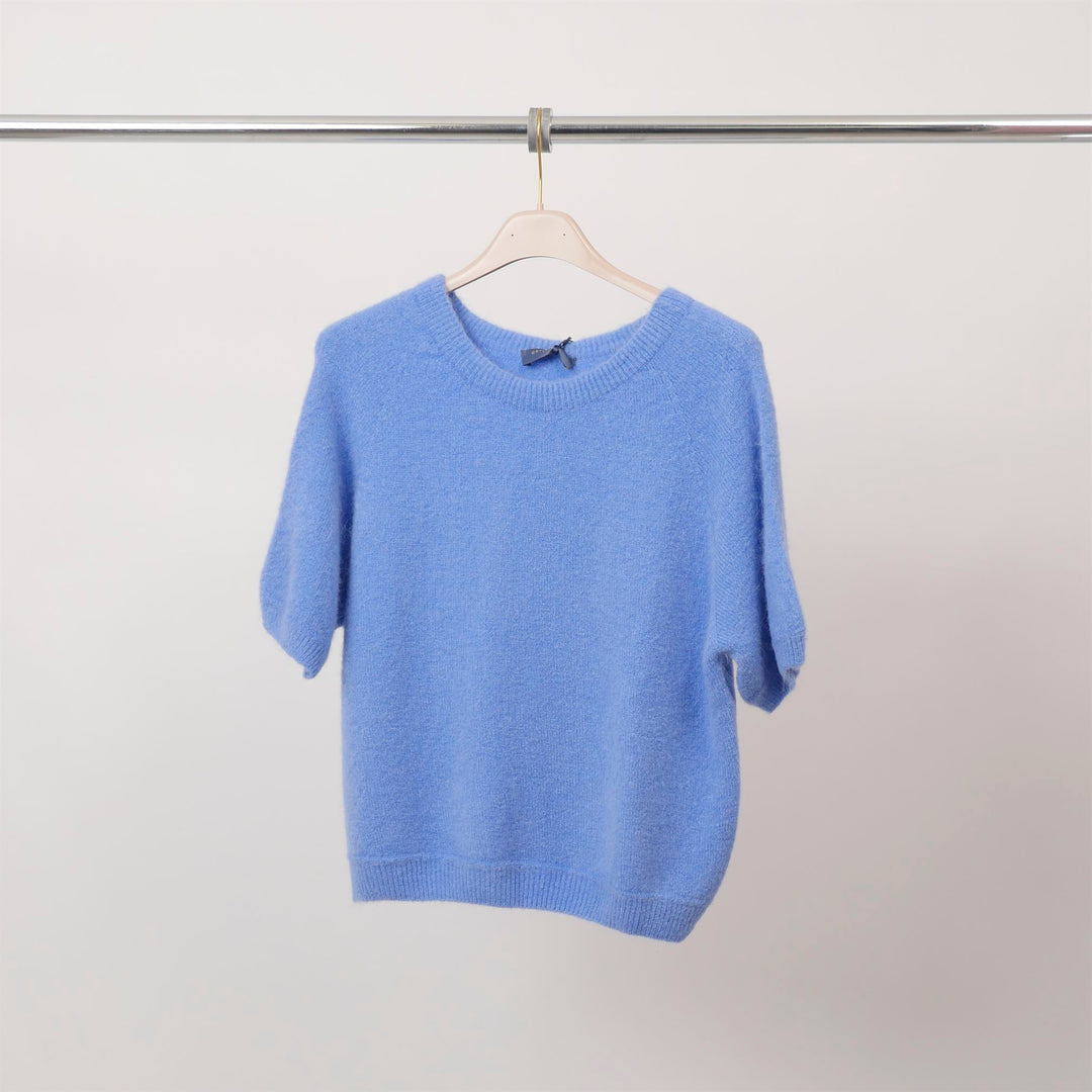 Short-sleeved crew neck sweater with fluffy knit – PJ24126 