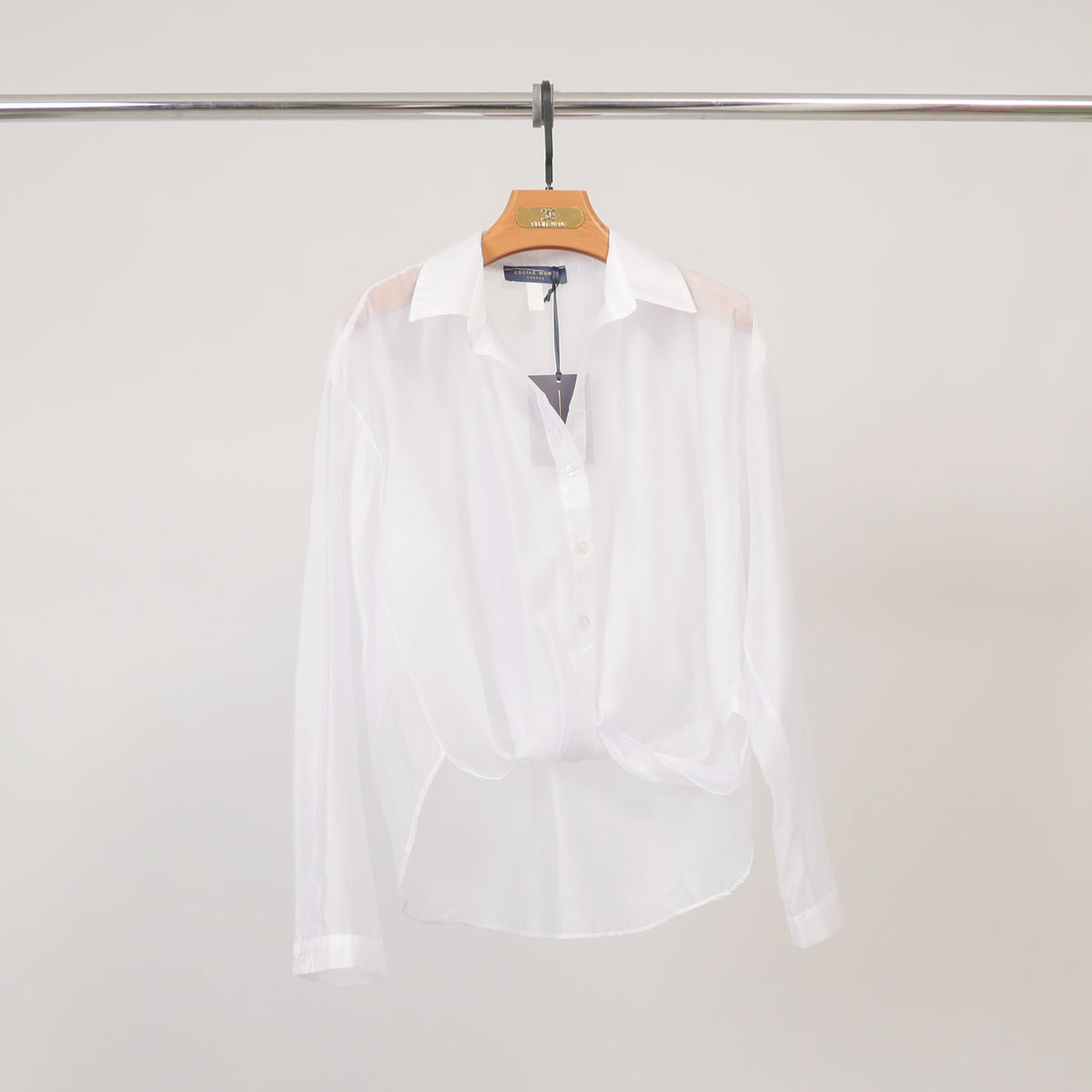 Chemise satinée semi transparente fluide cvacm311