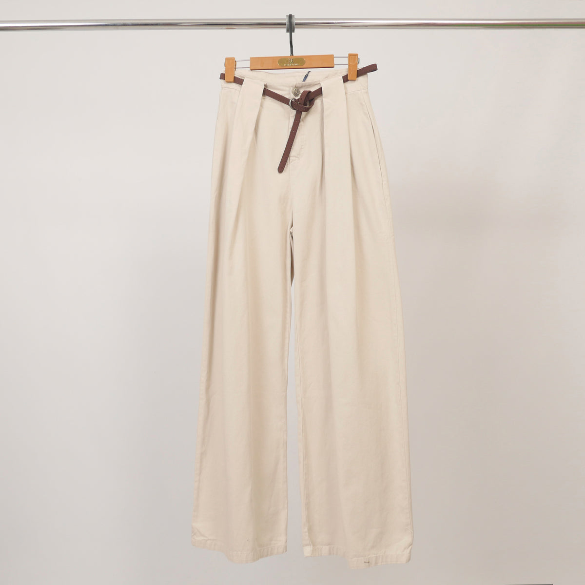 Pantalon ample à plis avec ceinture coton cva826222