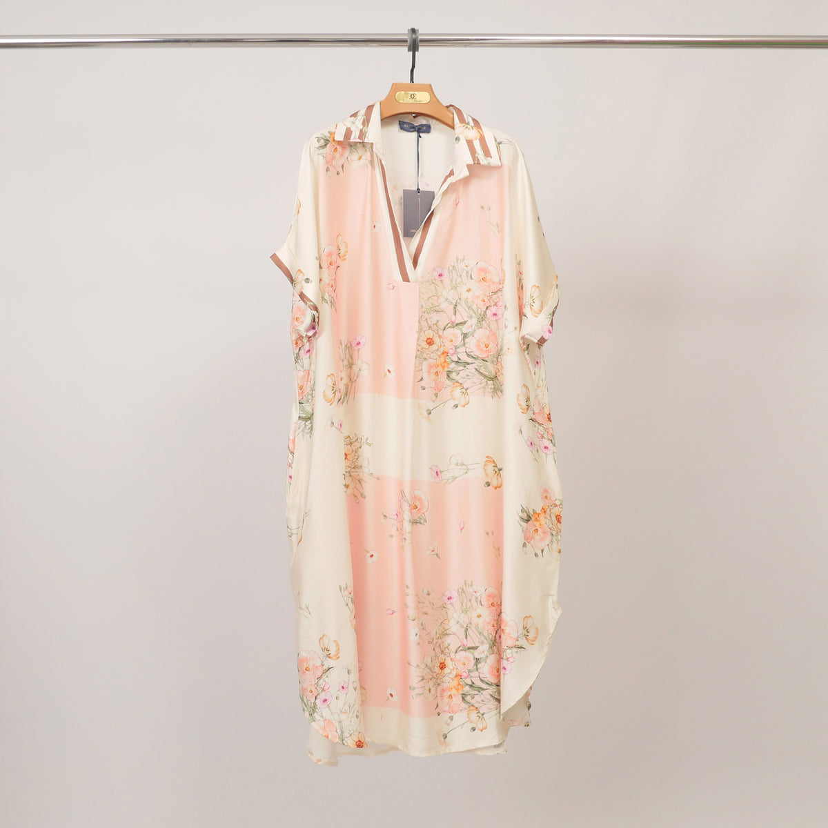 Robe satinée fluide imprimé fleuri manches courtes kd9118vs 6