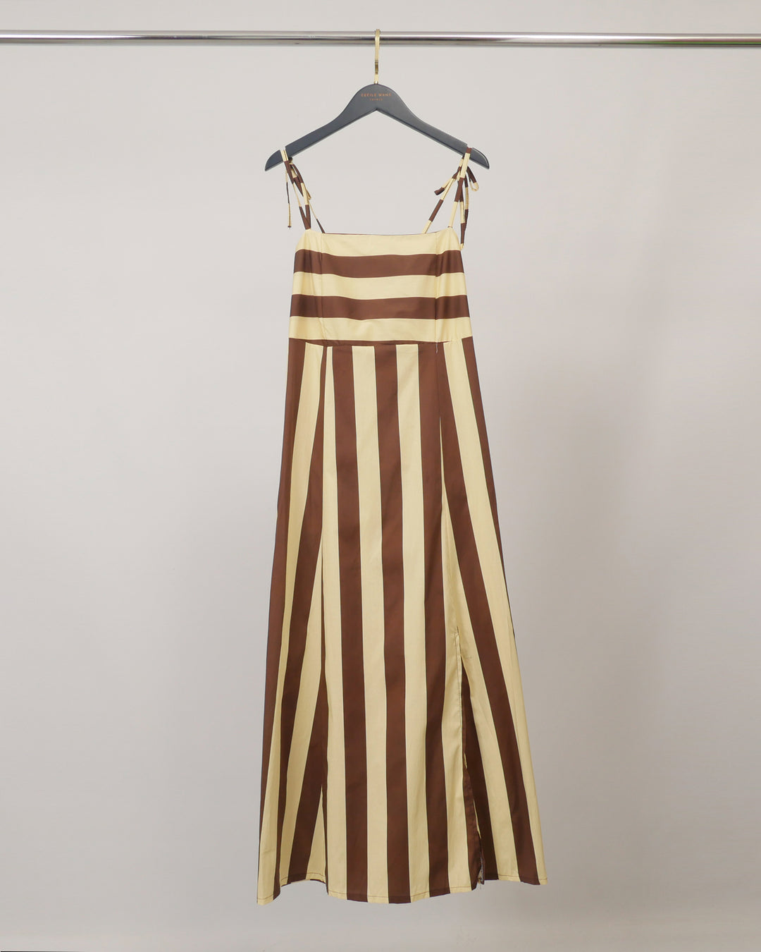Robe longue rayée à bretelles TDM30226
