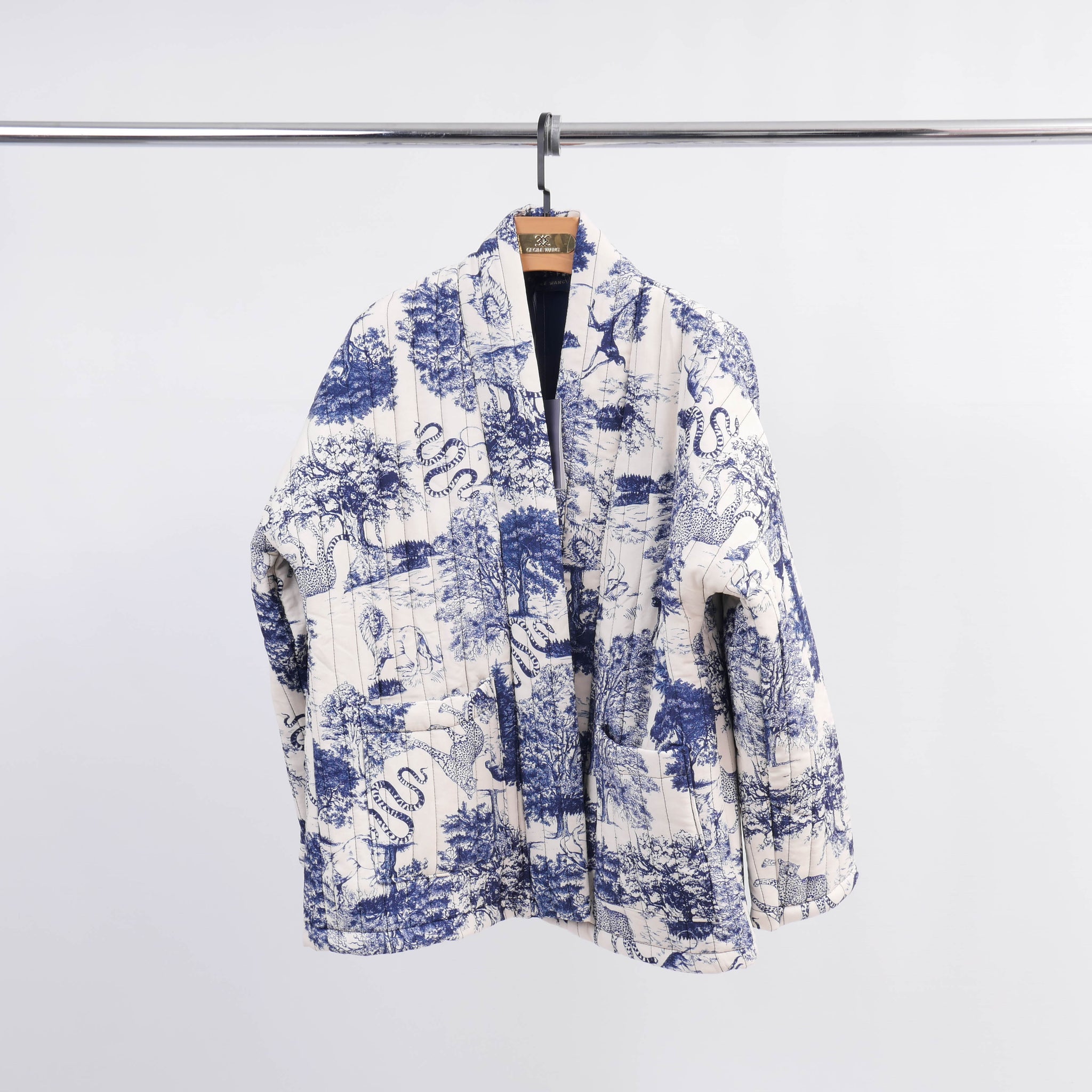 Veste matelassée imprimé jungle en viscose – KD7280-8