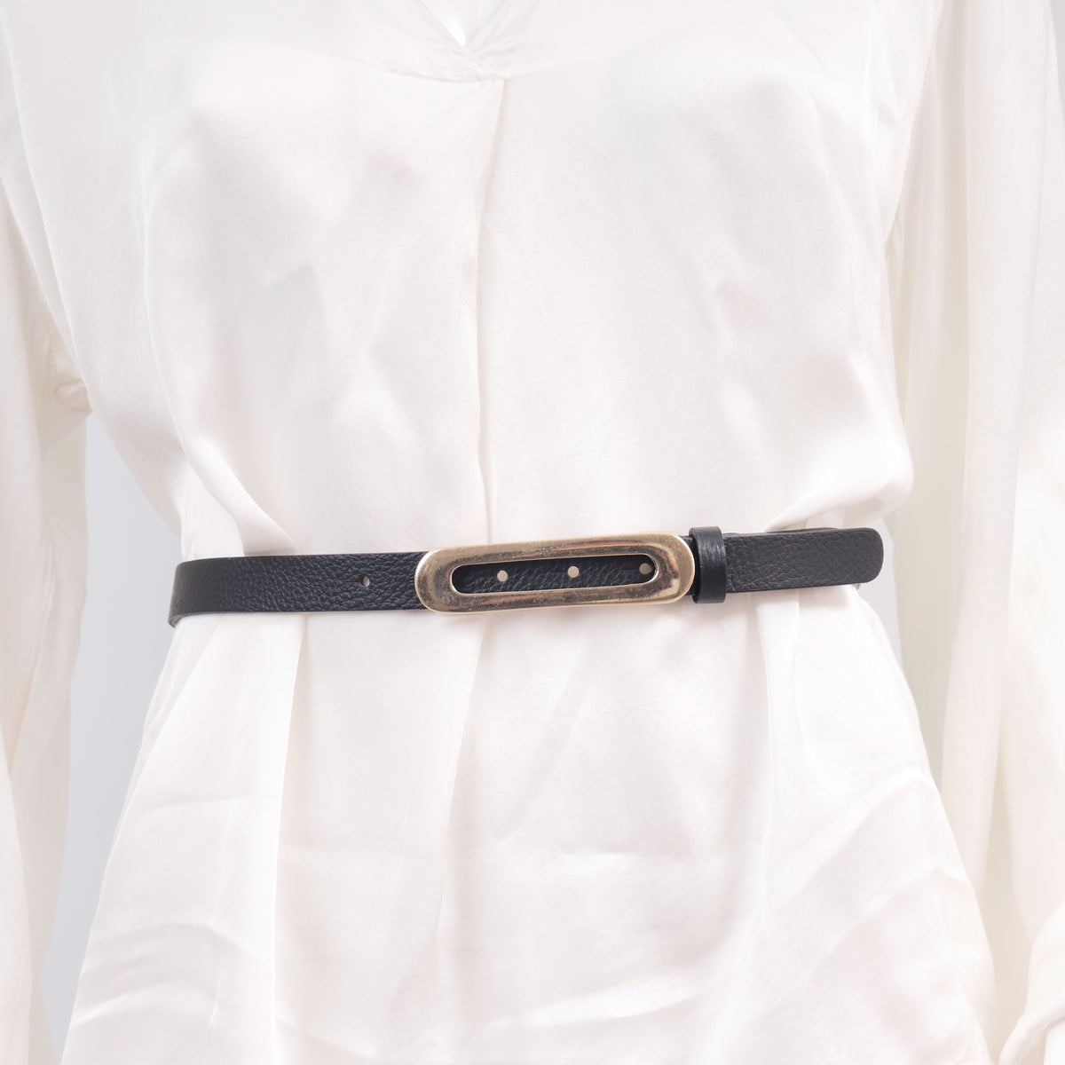 Thin leather belt with gold oval buckle – ref bk0101