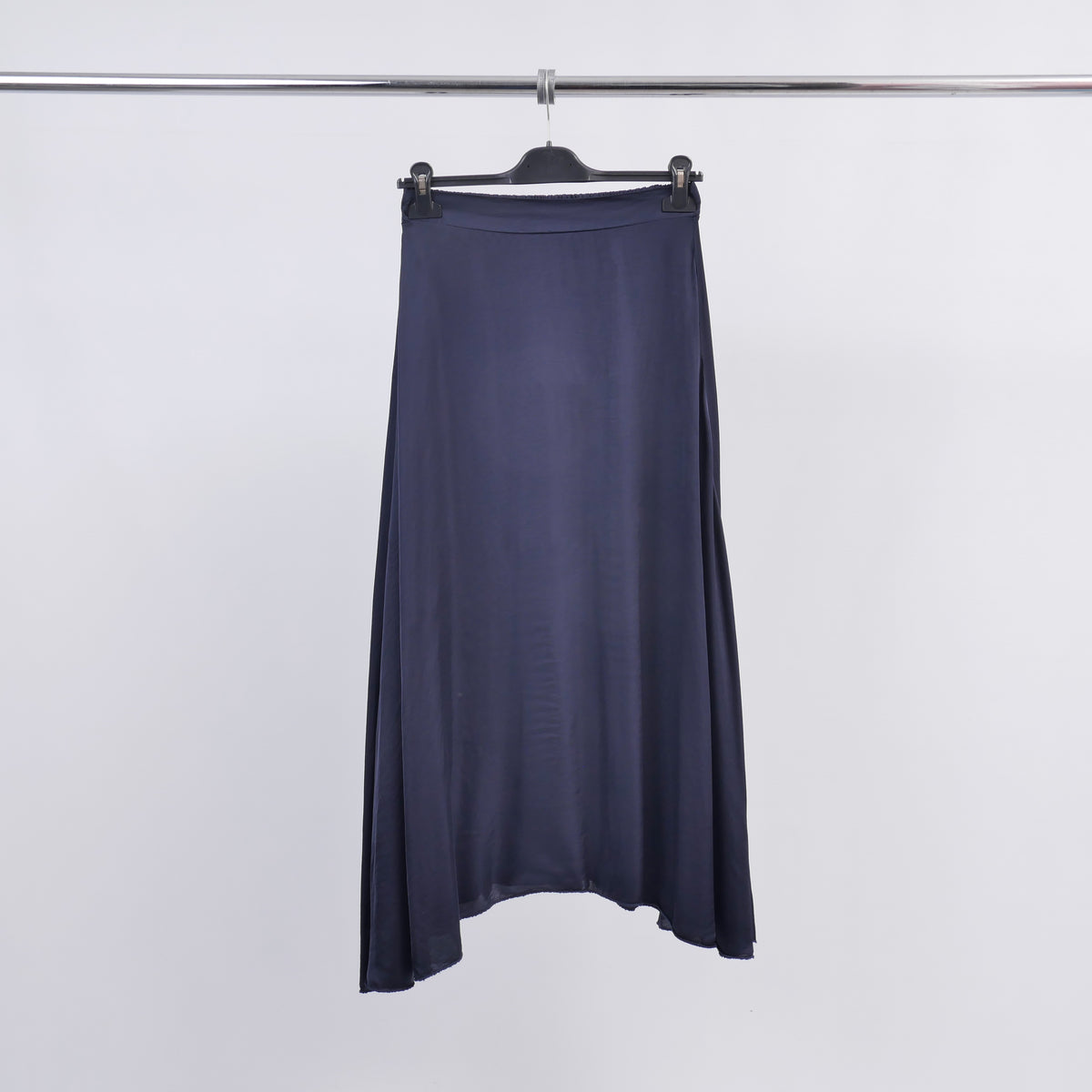 Long, flowing viscose skirt   tdm31919 