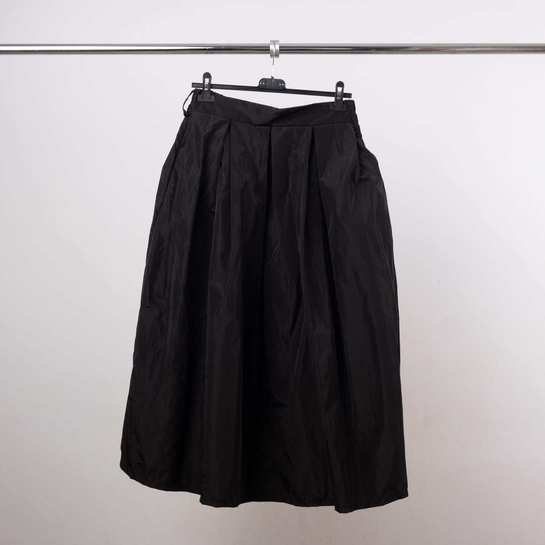 Pleated waterproof midi skirt – HM4547