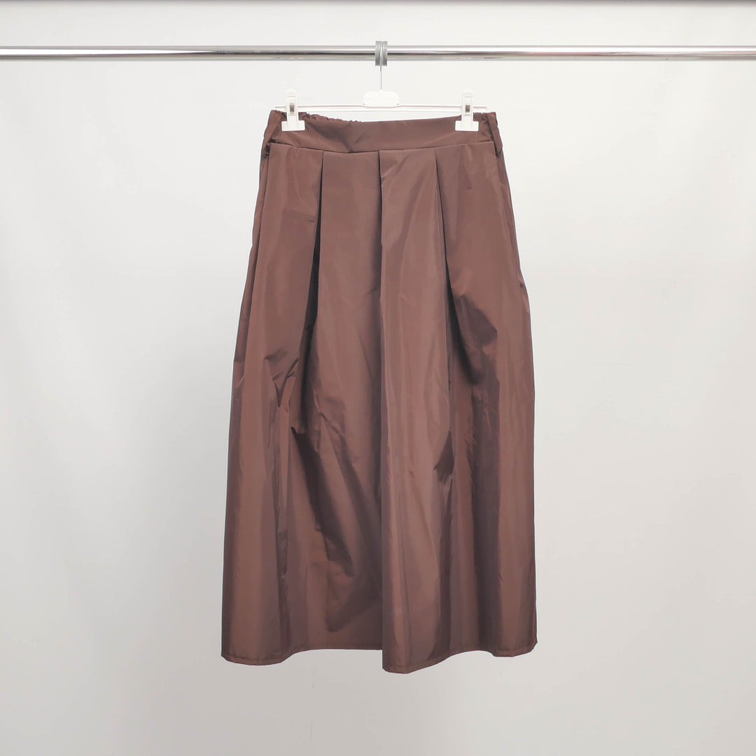 Pleated waterproof midi skirt – HM4547