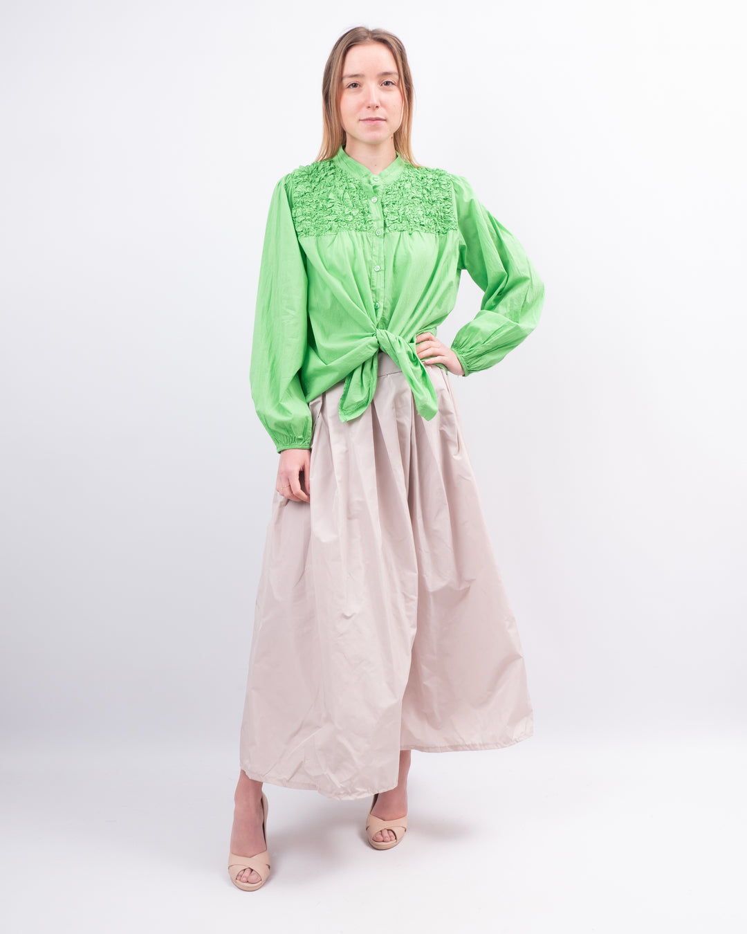 Pleated waterproof midi skirt – HM4547