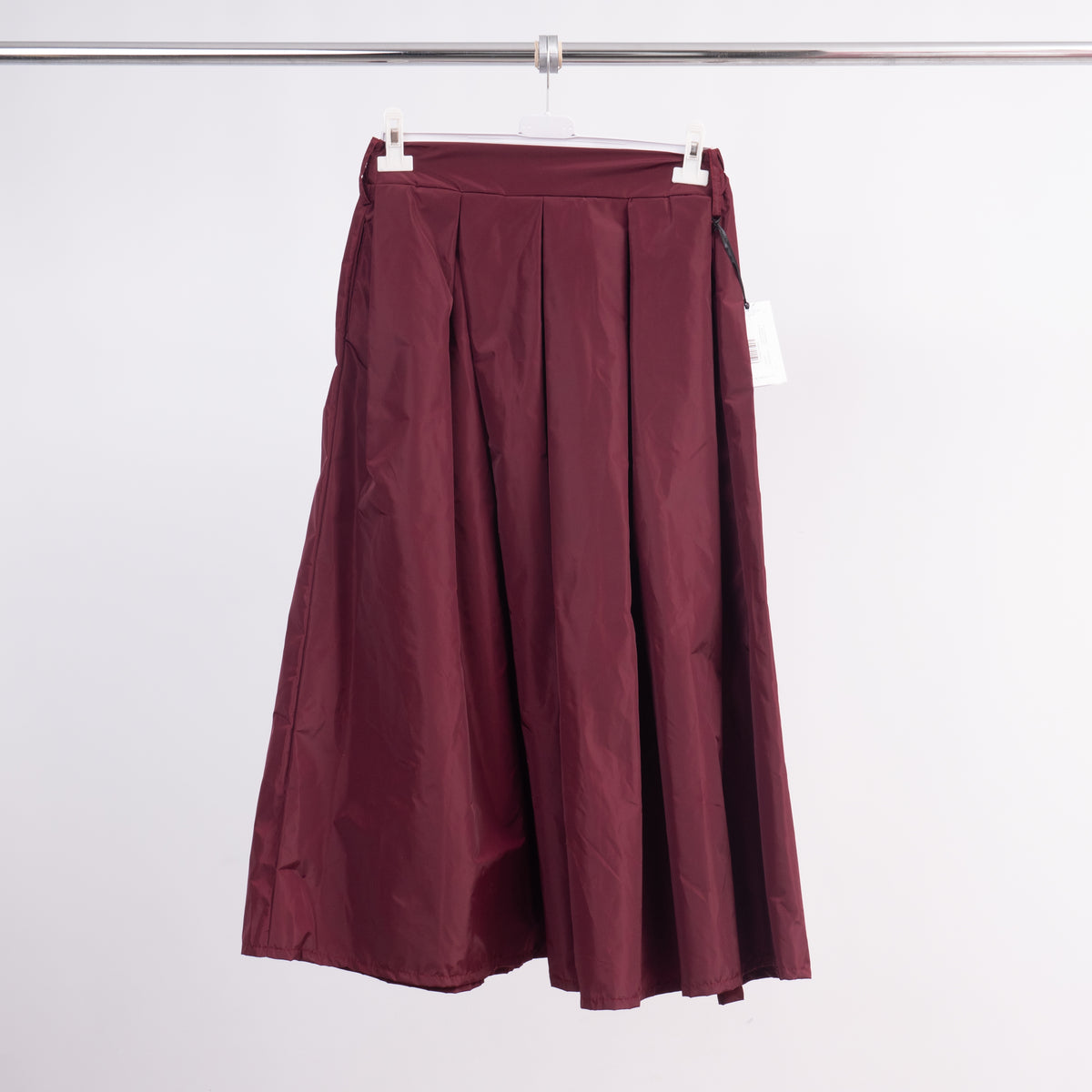 Pleated waterproof midi skirt – hm4547