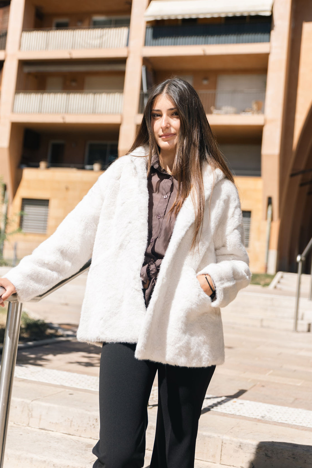 Faux fur hooded coat - CLG2510