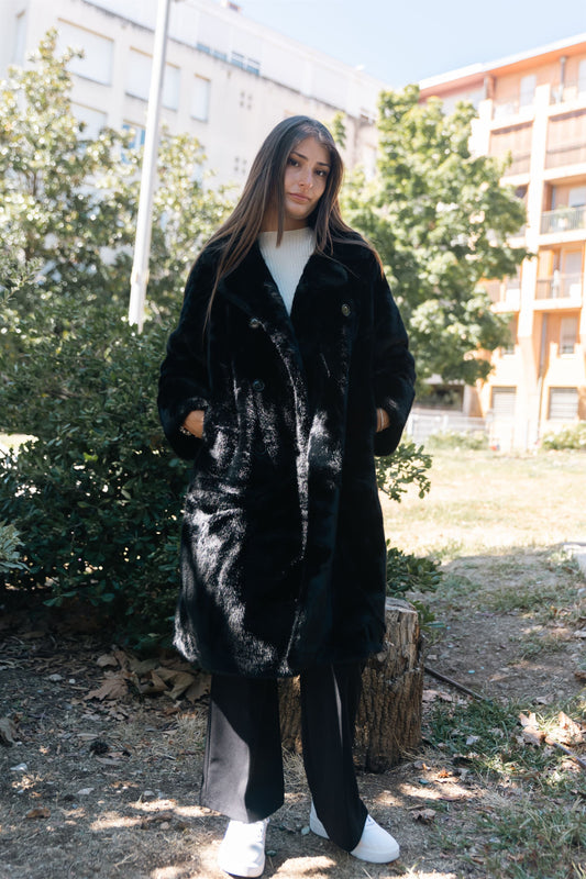 Manteau long en fausse fourrure à double boutonnage CLG2511