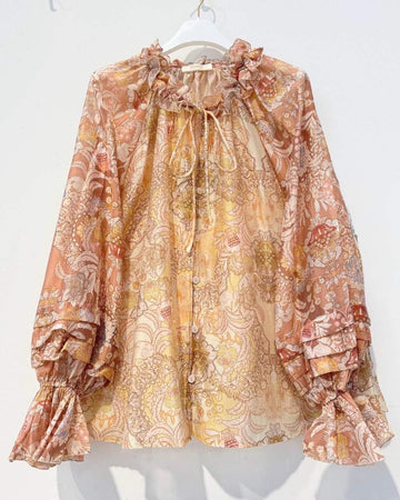 Chemise imprimée col froncé à lien et manches volantées – BCR02570