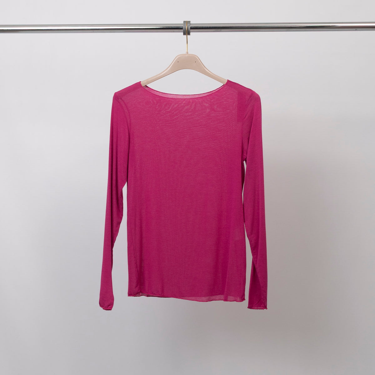 Long sleeved, straight cut top – cva723642