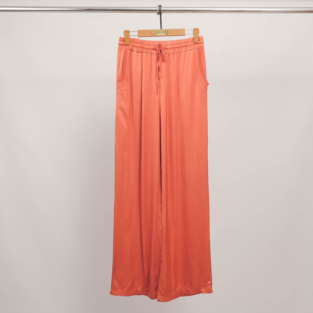 Satin trousers with elasticated waist – db14570vs