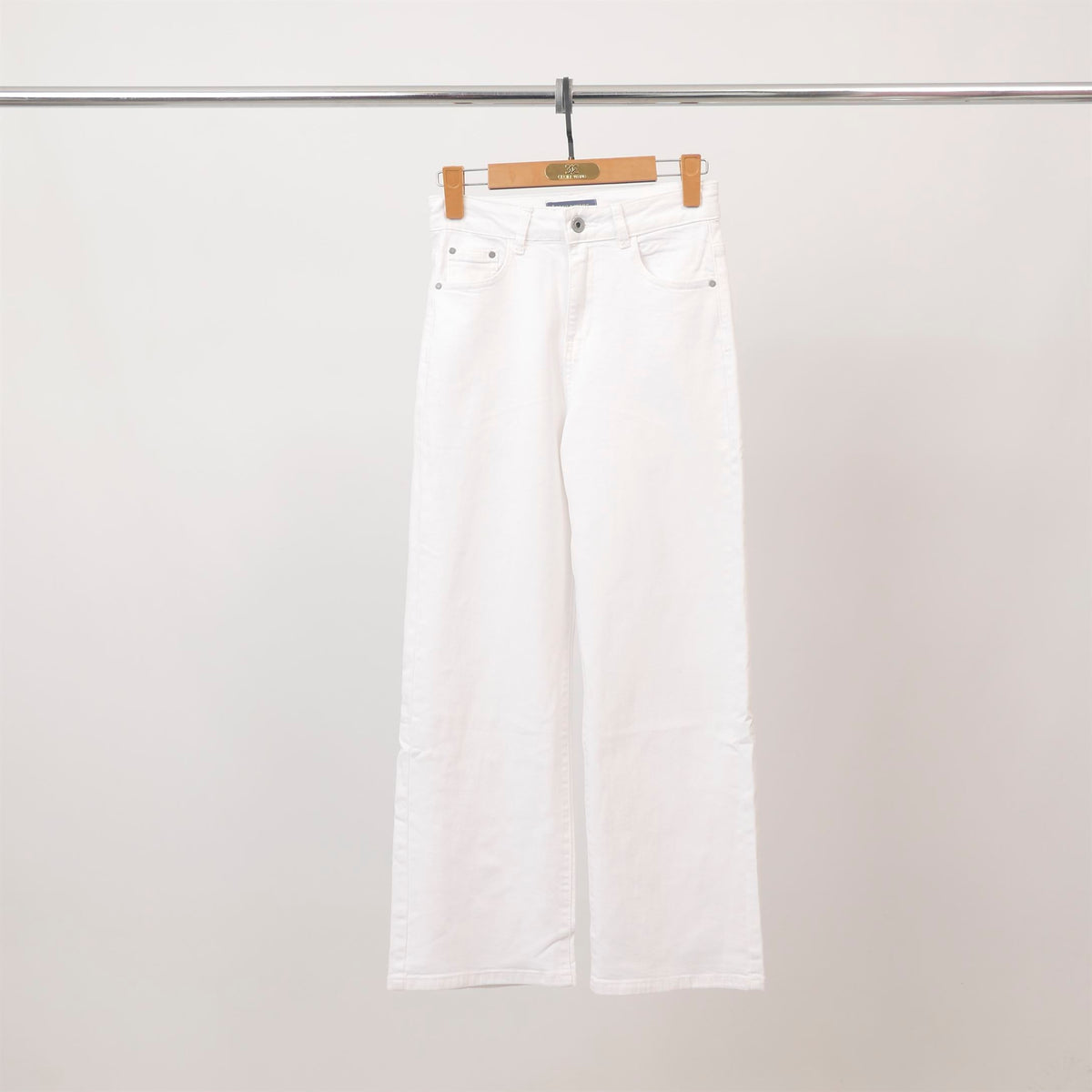 High waisted, straight leg white trousers – sd6941 