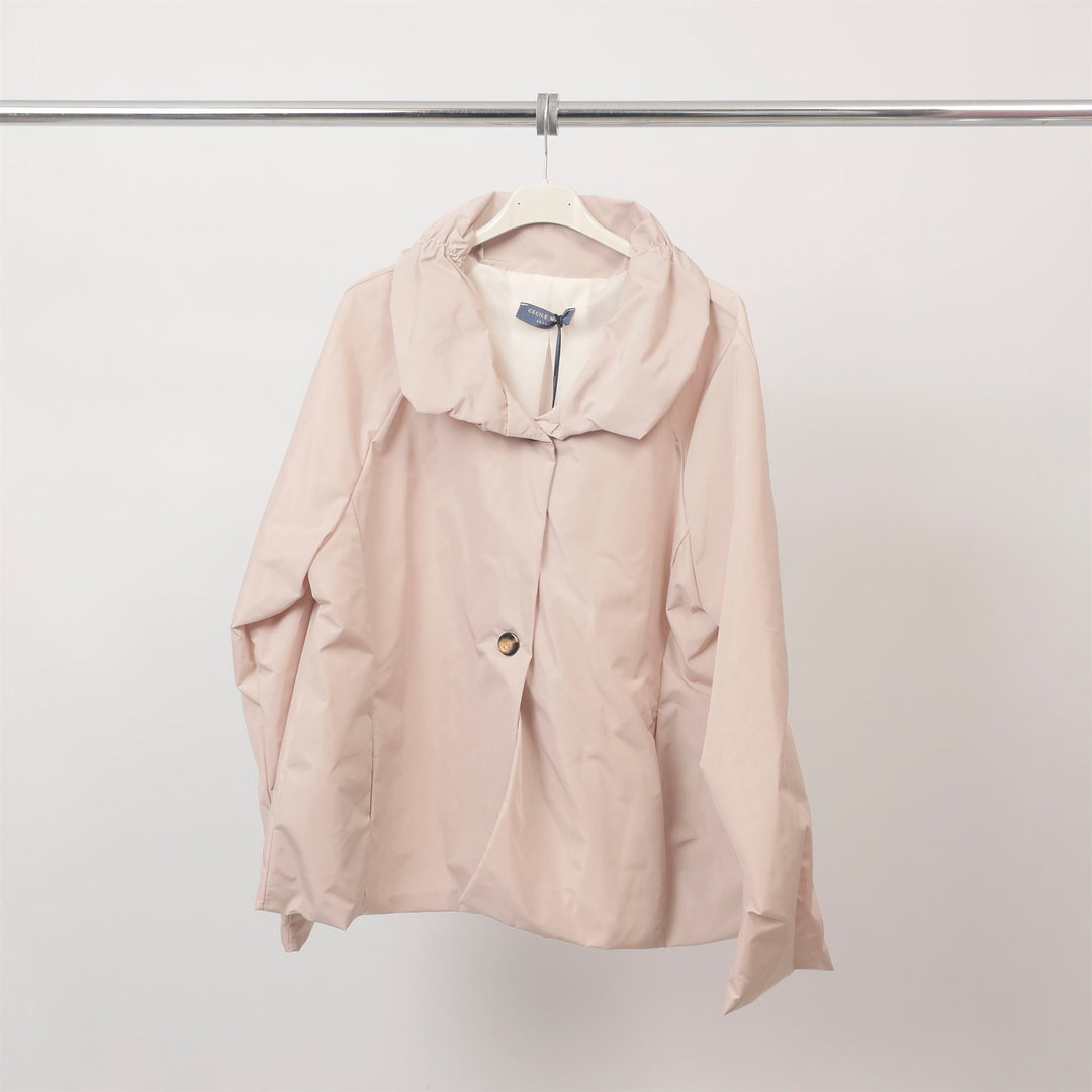 Waterproof jacket with structured stand-up collar - HM7294