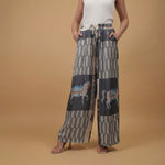 Load image into Gallery viewer, Graphic print satin trousers KD6637VS-20
