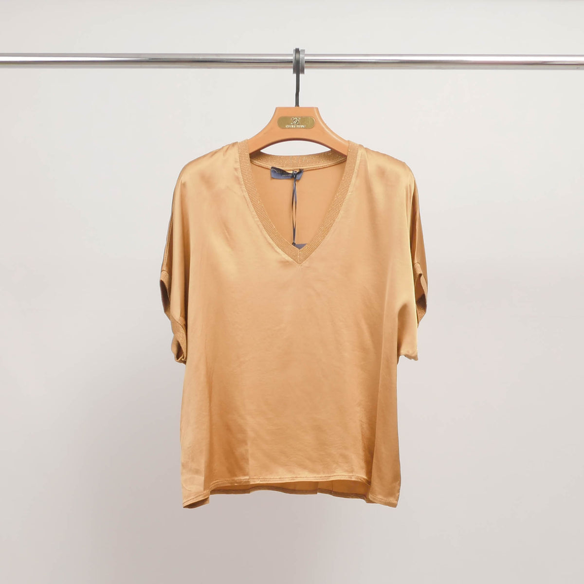 Tunique satinée col v bord côte brillant db14360