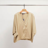 Blouse boutonnée satinée à ligne ample KD9017VS