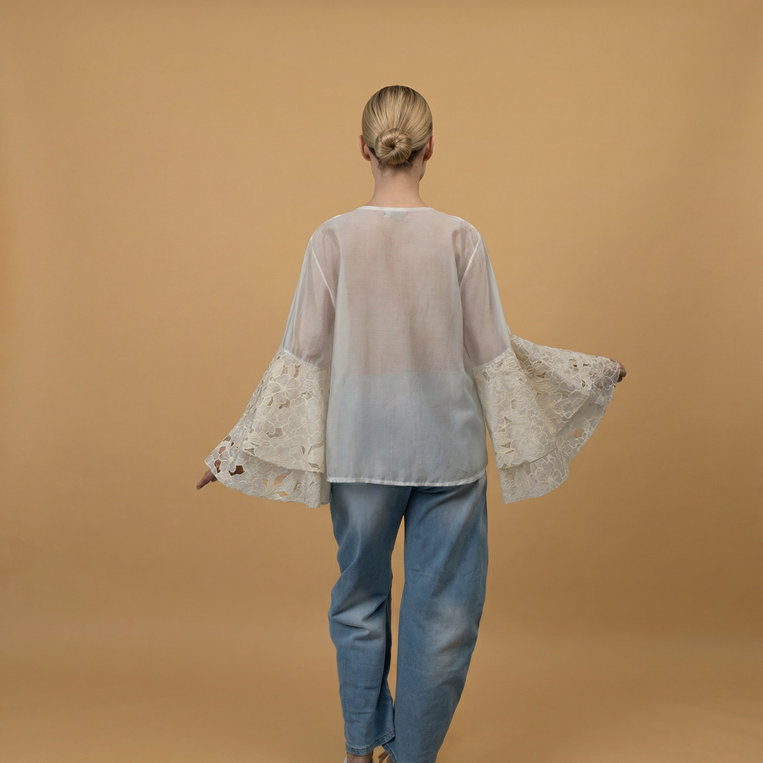 Ruffled blouse with flared lace sleeves – BCR02625