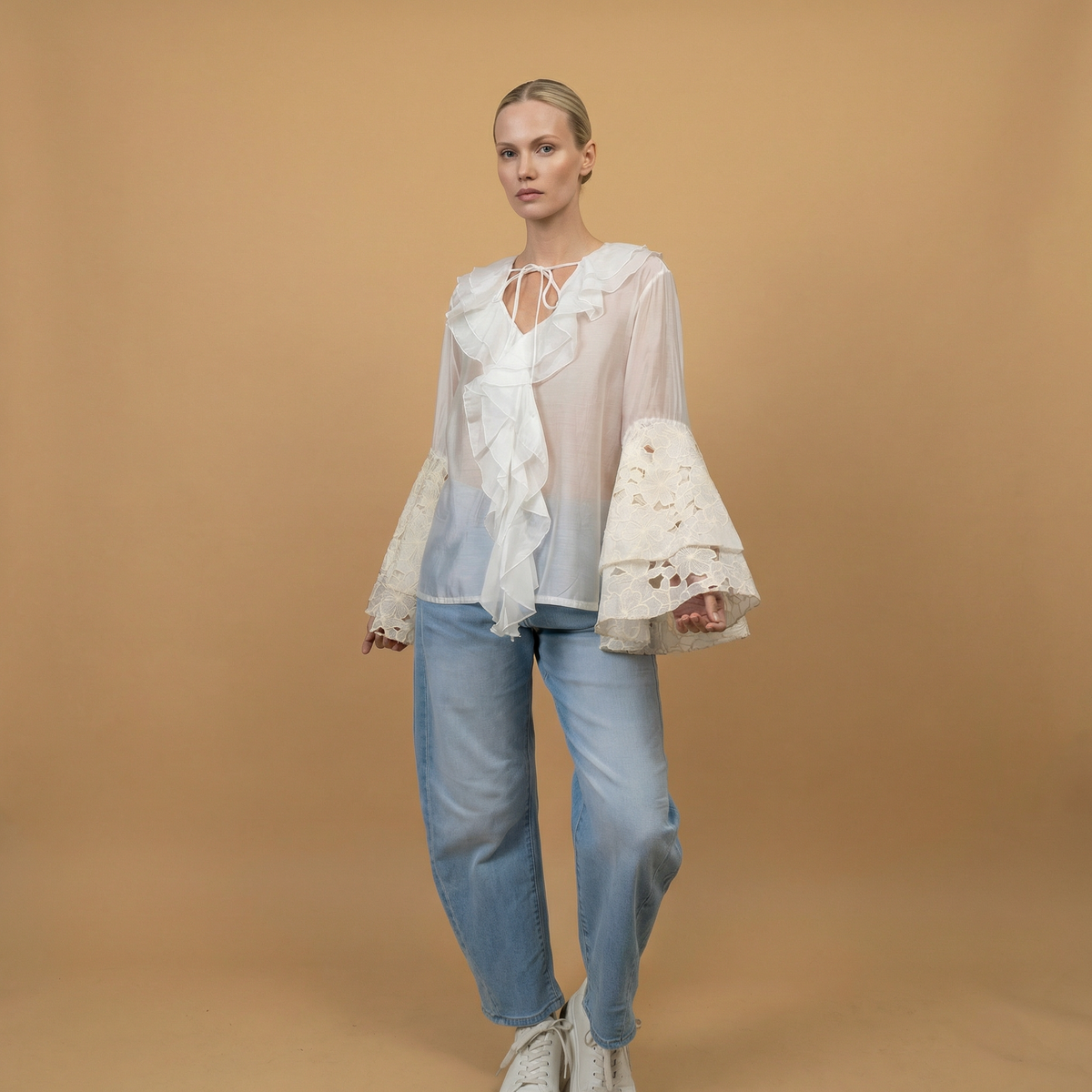 Ruffled blouse with flared lace sleeves – bcr02625