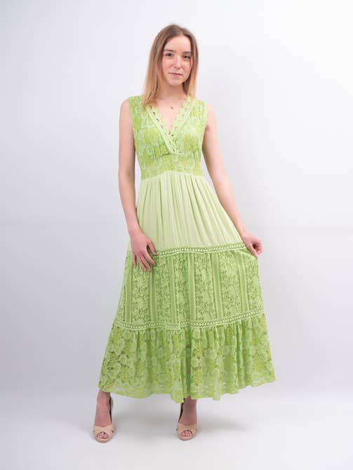 Long dress with english embroidery 9674