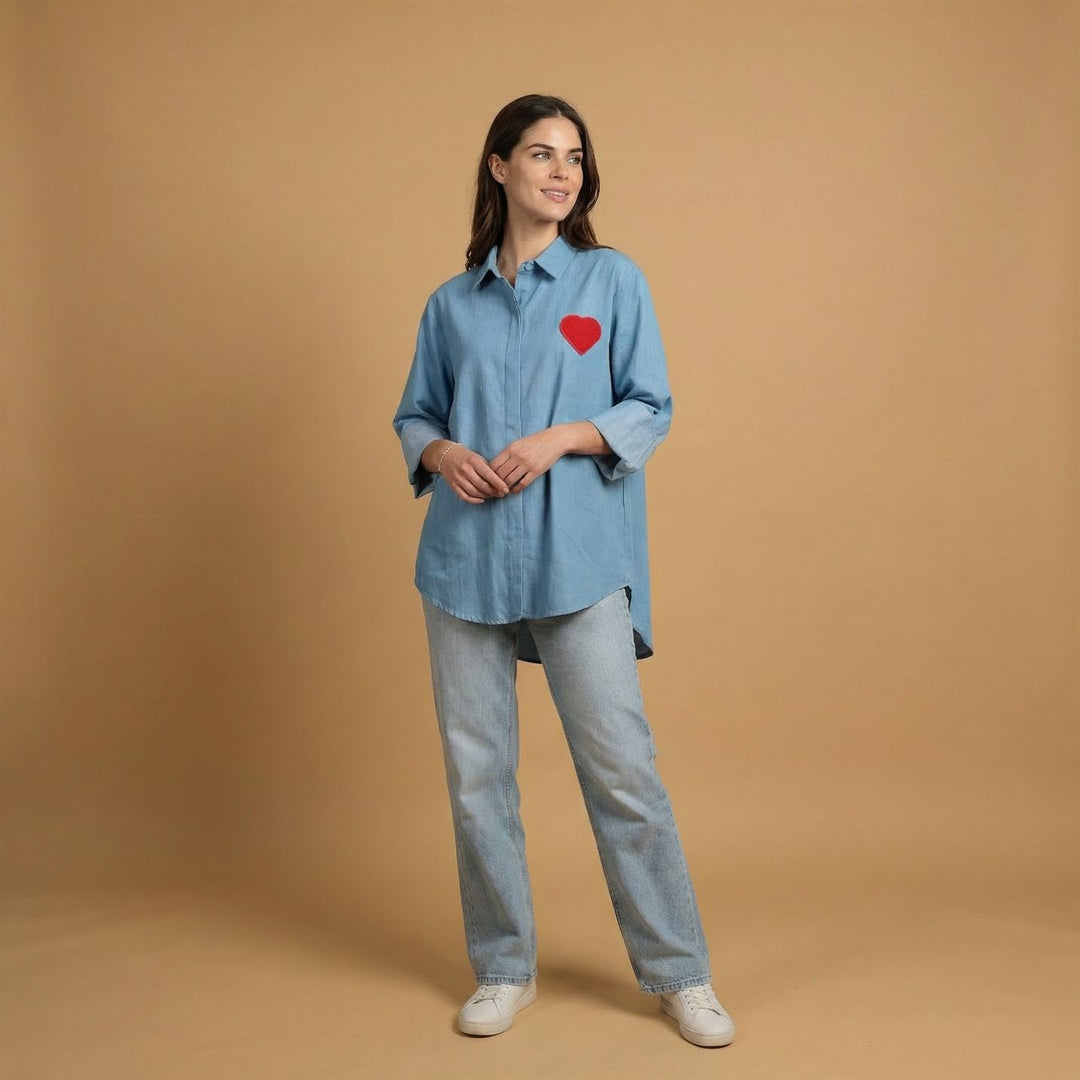 Chemise denim patch cœur TDM13326