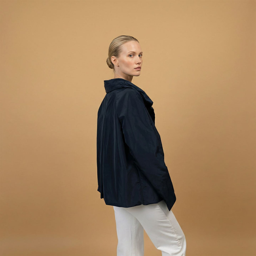 Waterproof jacket with structured stand-up collar - HM7294