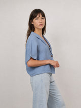 Veste courte en lin à bouton unique CVA526211