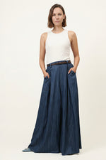 Load image into Gallery viewer, CVA824687-7 Striped Wide-Leg Culottes
