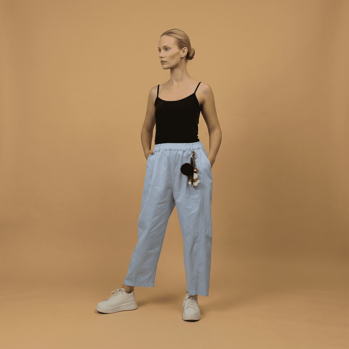 Wide leg carrot trousers with removable accessory   cva825198 3