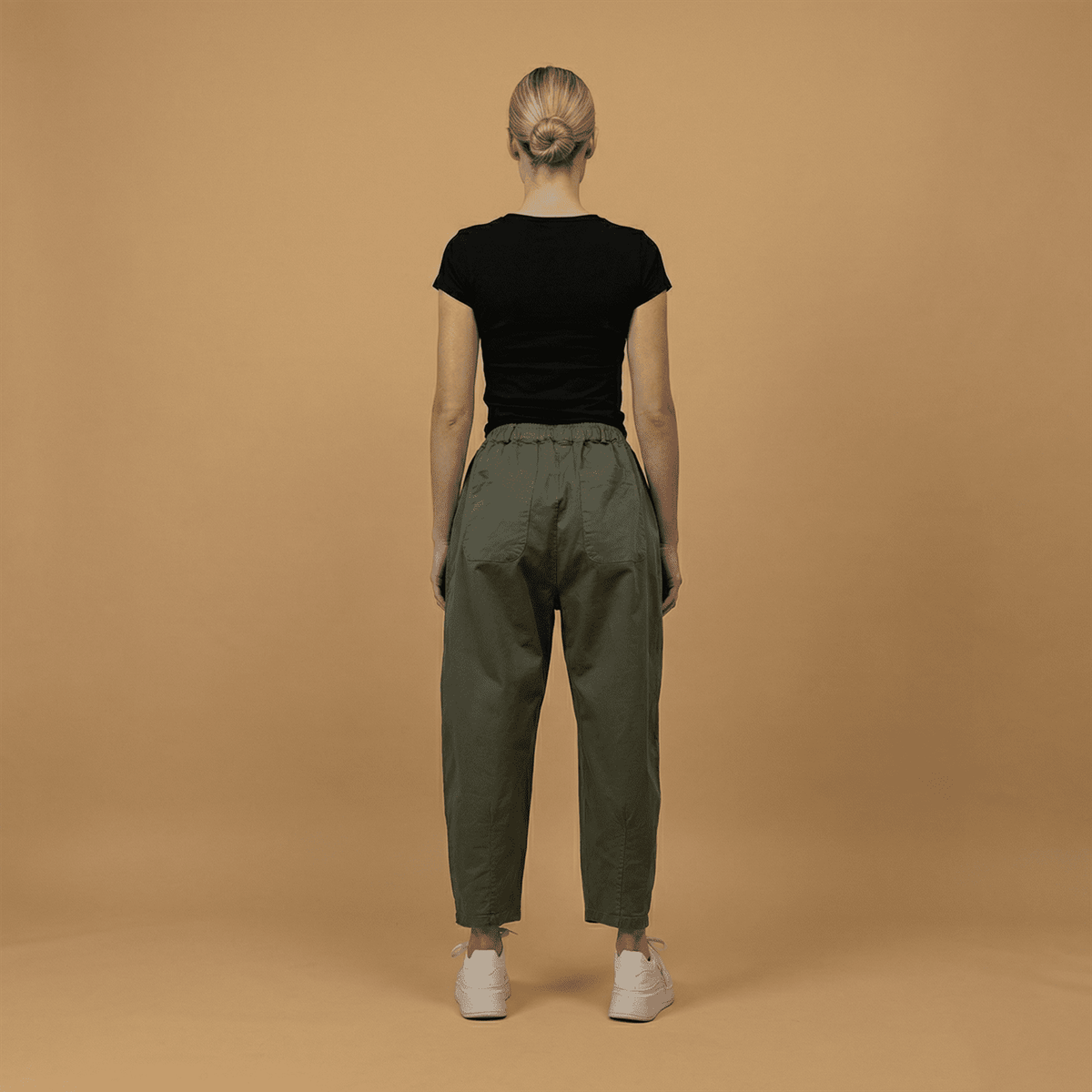 Wide leg carrot trousers with removable accessory   cva825198 3