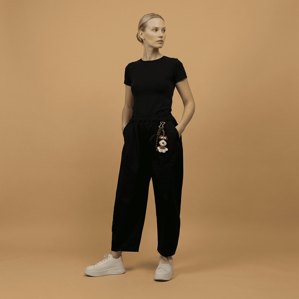 Wide leg carrot trousers with removable accessory   cva825198 3