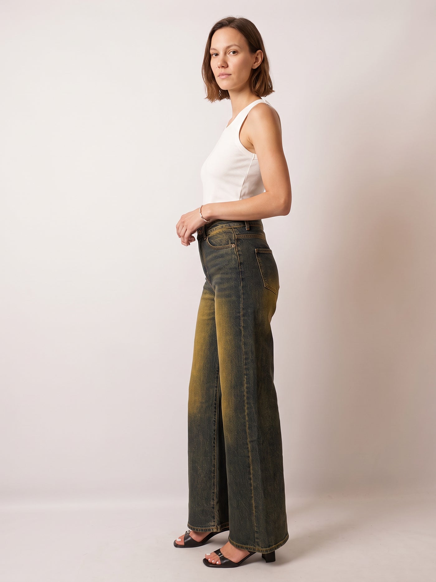 Jean large vintage à coupe droite effet délavé – CVA826700