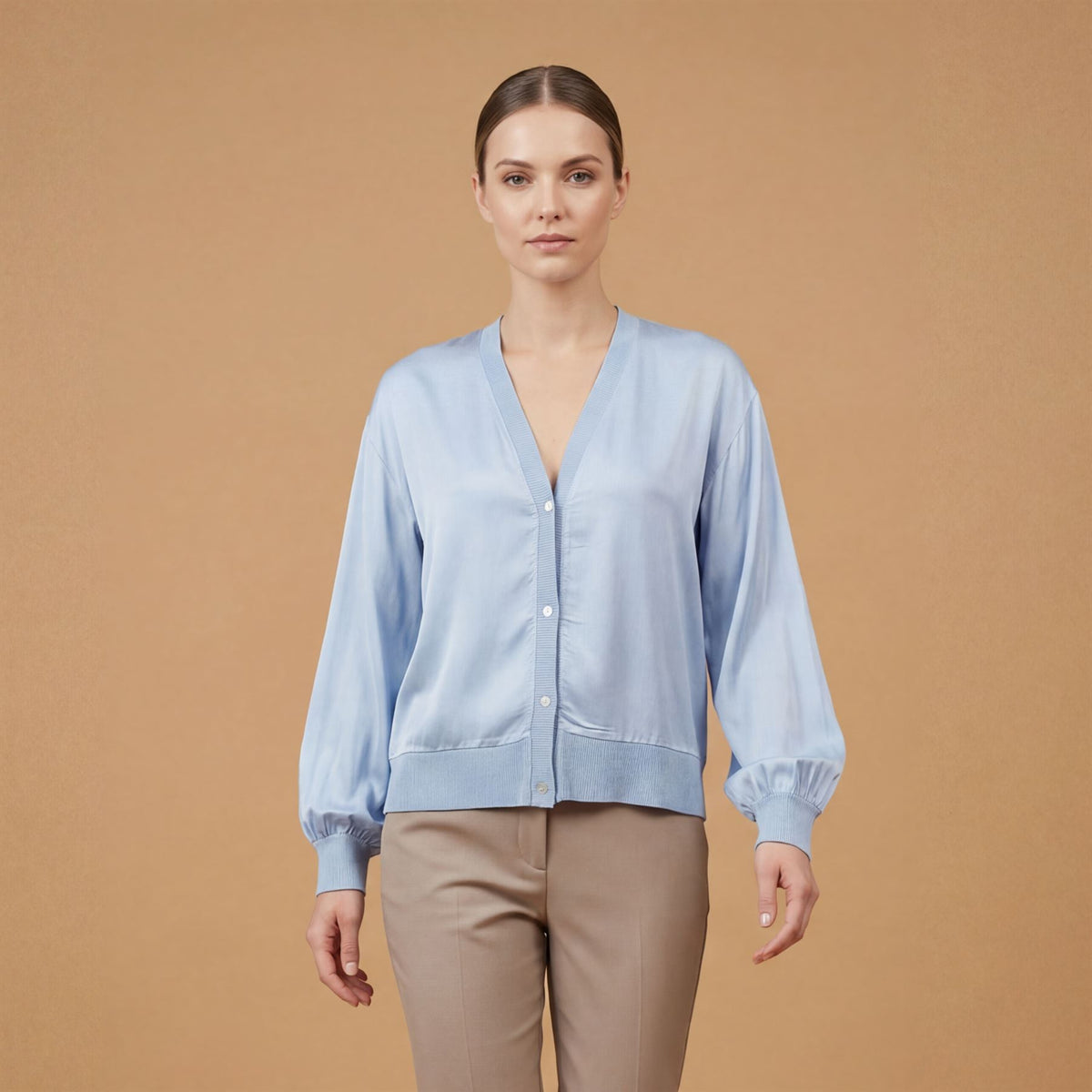 Button down blouse with v neck and ribbed edges – db14003vs