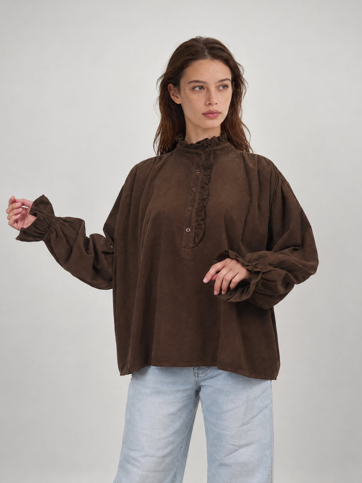 Chemise ample en velours de coton à col volanté – DB14266CO