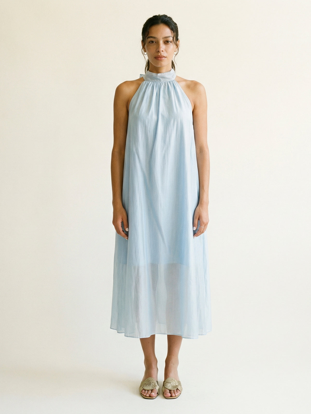 Db14300_bleuciel_002