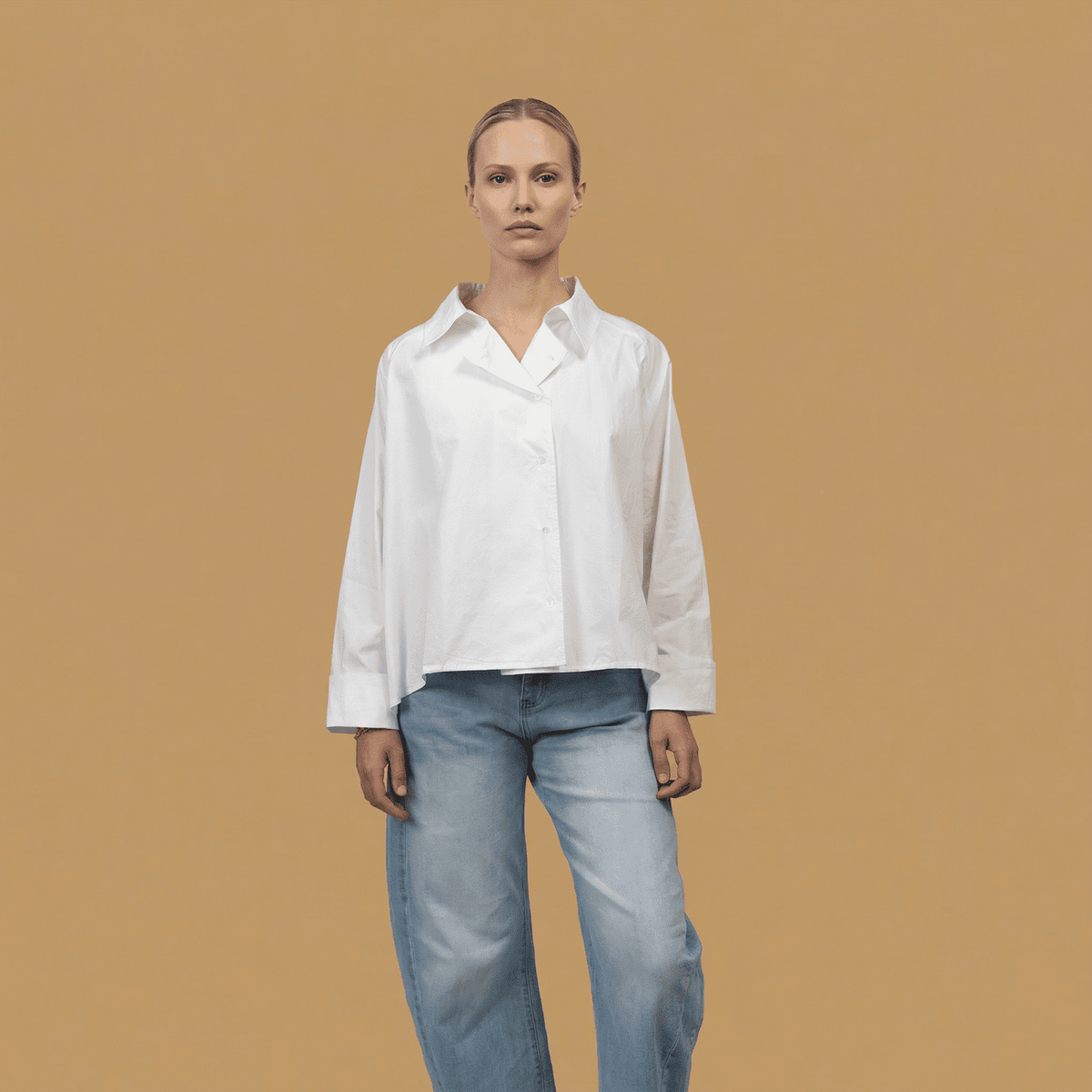 Cotton shirt with asymmetrical buttoning db14916