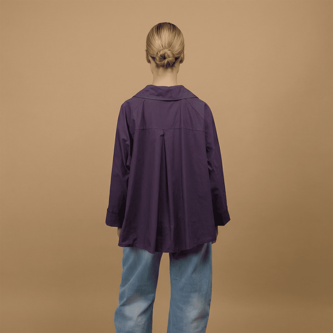 Cotton shirt with asymmetrical buttoning db14916