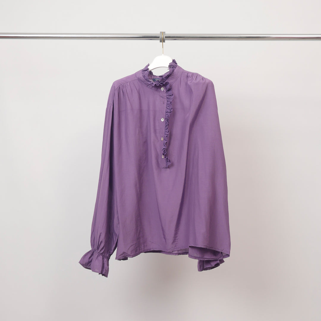 High-neck lace shirt – DB3583 