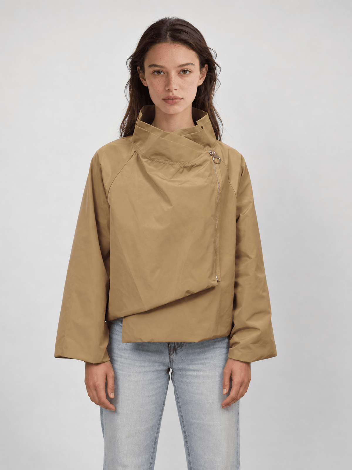 Veste imperméable asymétrique – HM7158
