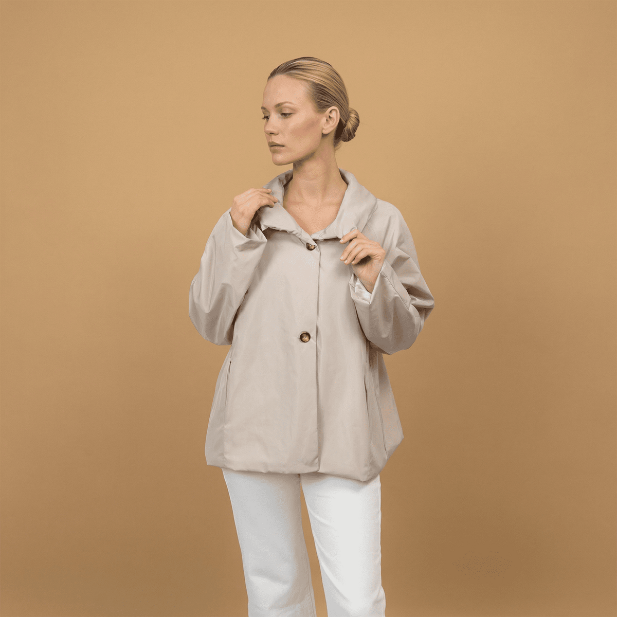 Waterproof jacket with structured stand up collar   hm7294