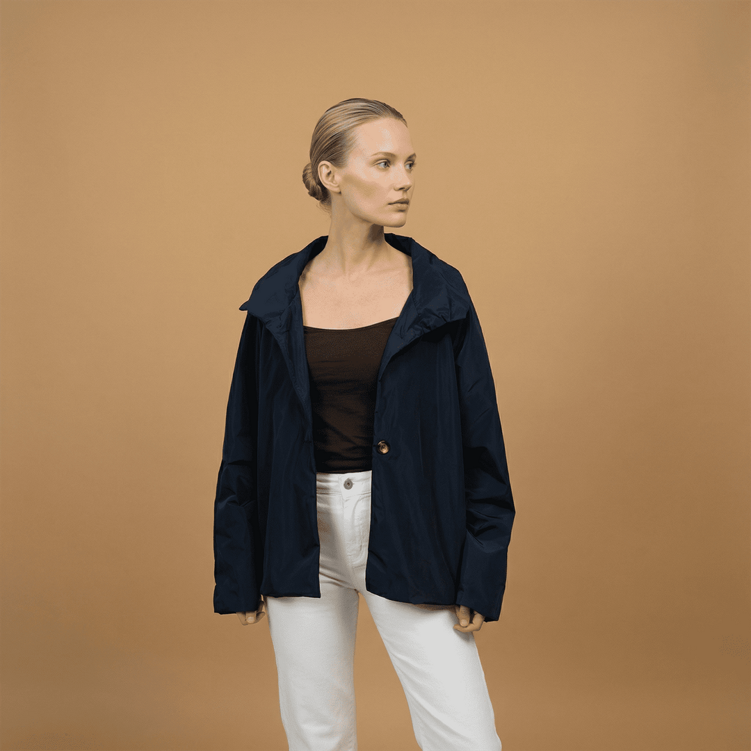 Waterproof jacket with structured stand-up collar - HM7294
