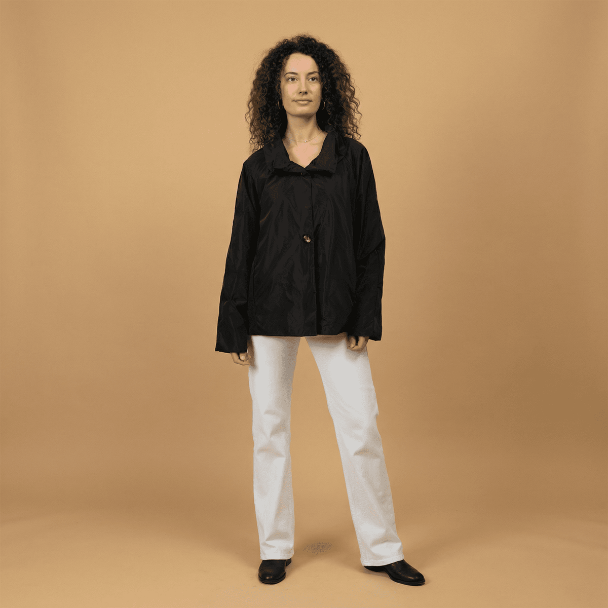 Waterproof jacket with structured stand up collar   hm7294