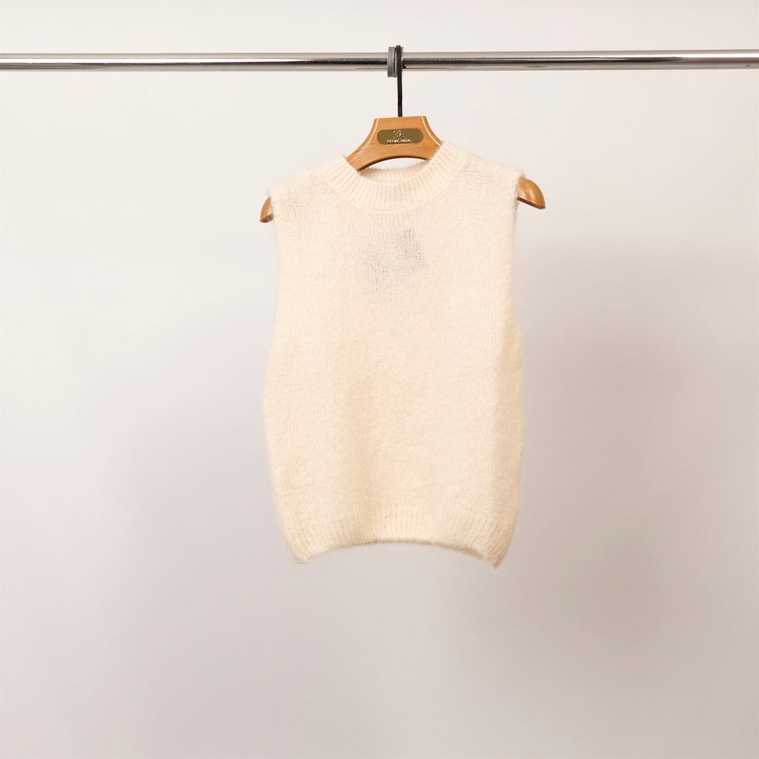 Sleeveless soft knit crew neck sweater – PJ25091 