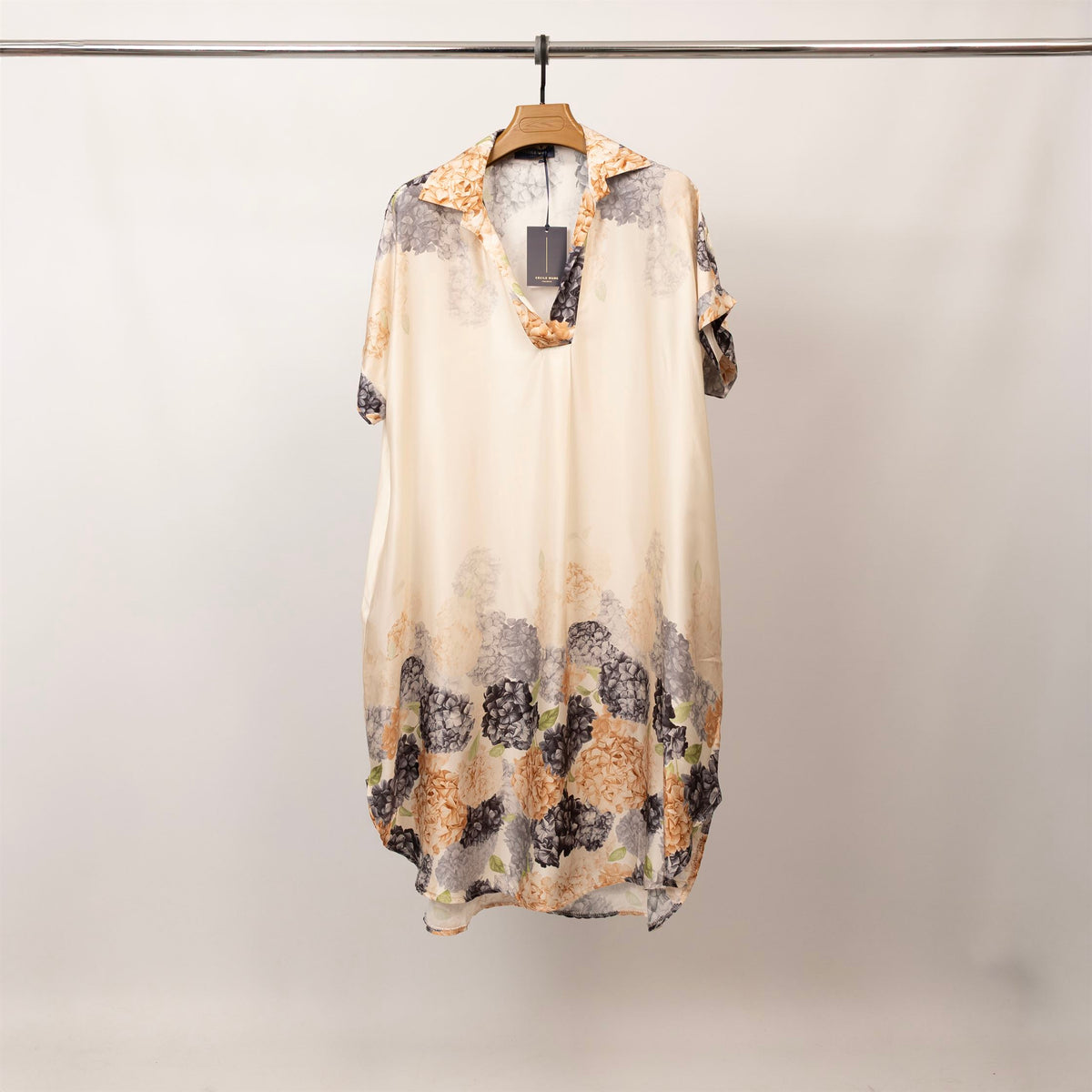 Robe satinée col chemise à imprimé hortensia – kd6917vs 5