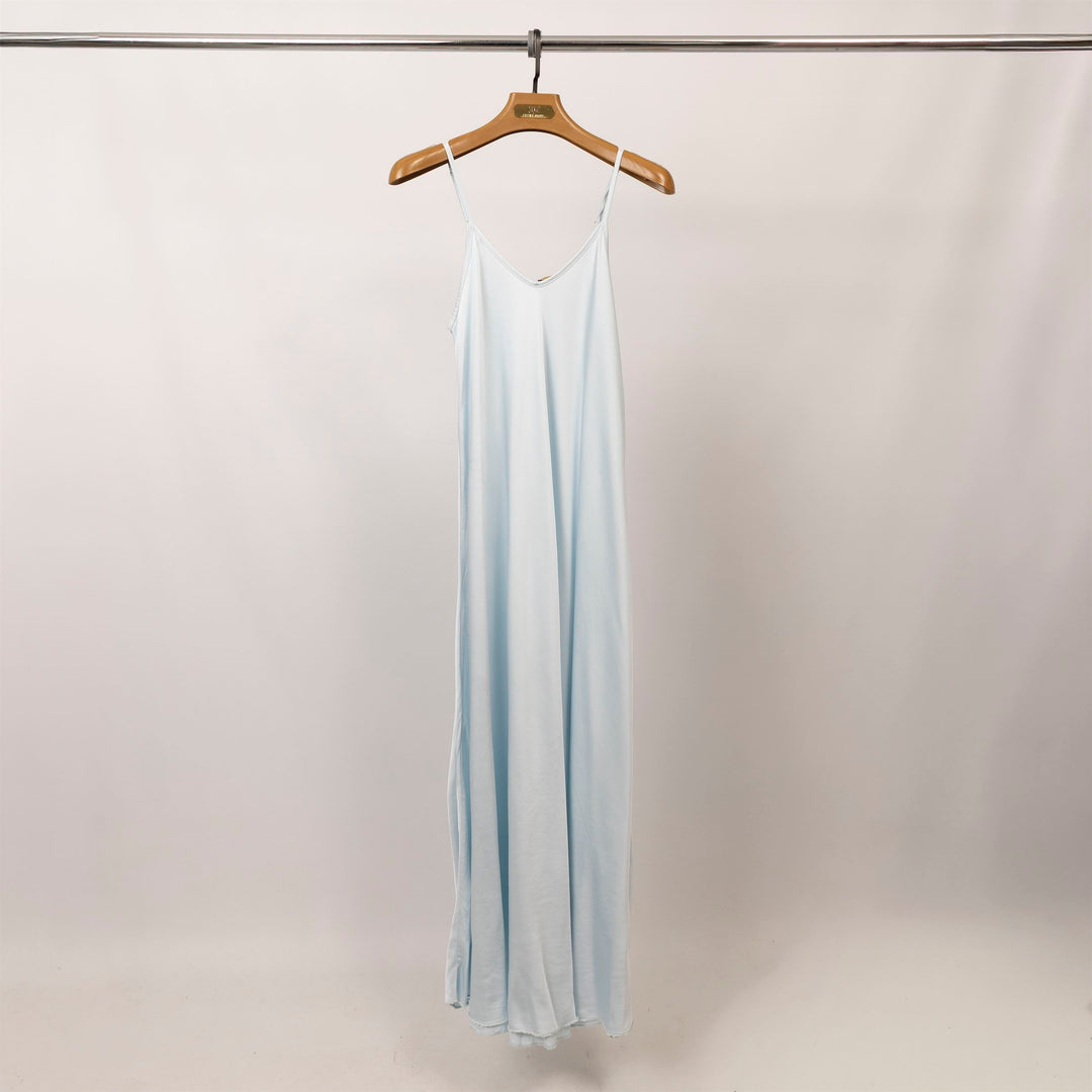 Robe longue satinée à fines bretelles – KD7505VS-2