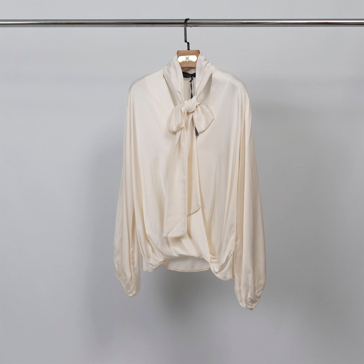 Satin blouse with scarf collar – kd9523vs u