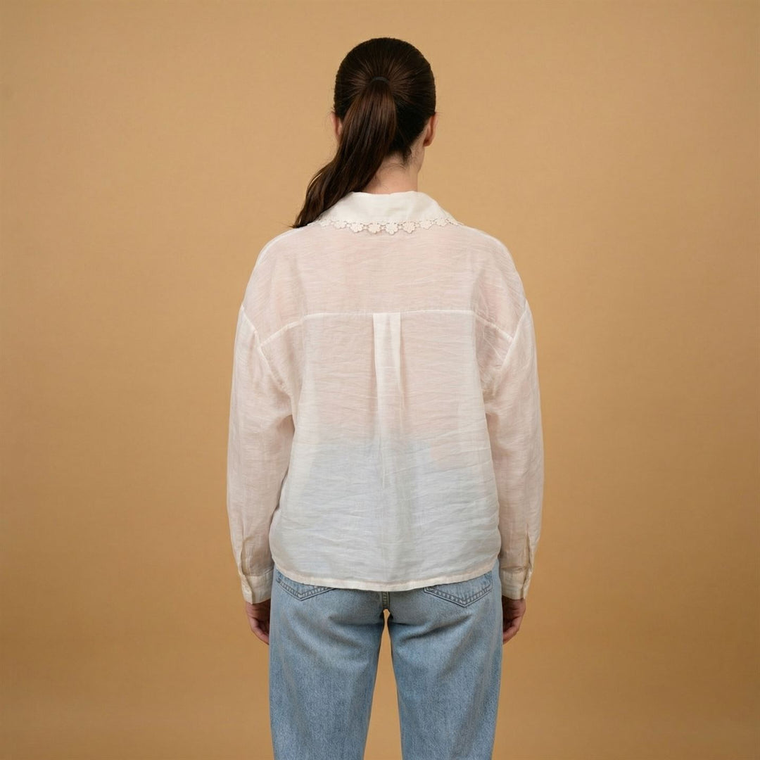 Flowy Lace Collar Shirt TDM08126